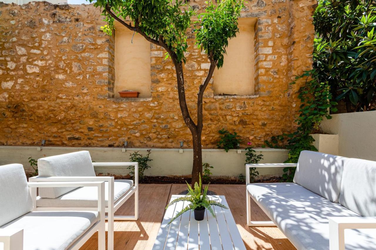 Kalamata Cosy Haven Hidden Gem In The City Center Exterior photo