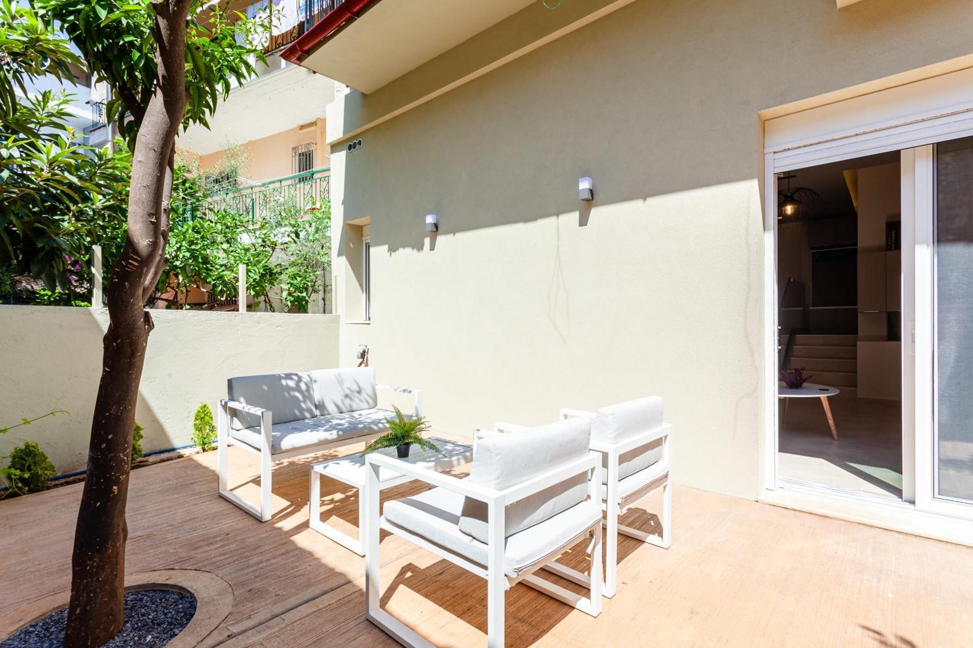 Kalamata Cosy Haven Hidden Gem In The City Center Exterior photo